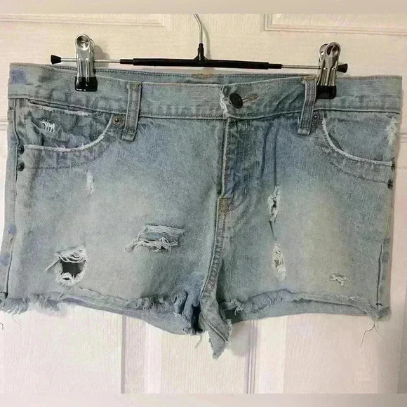 Abercrombie & Fitch Jean Shorts Size 4. Distressed. Vintage. Denim. - Picture 1 of 8